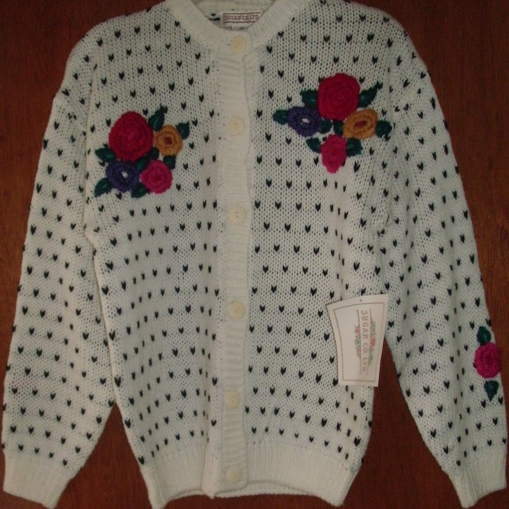Vintage Sugar Co Ltd White Knit Cardigan Sweater Colorful Roses NWT Size Medium